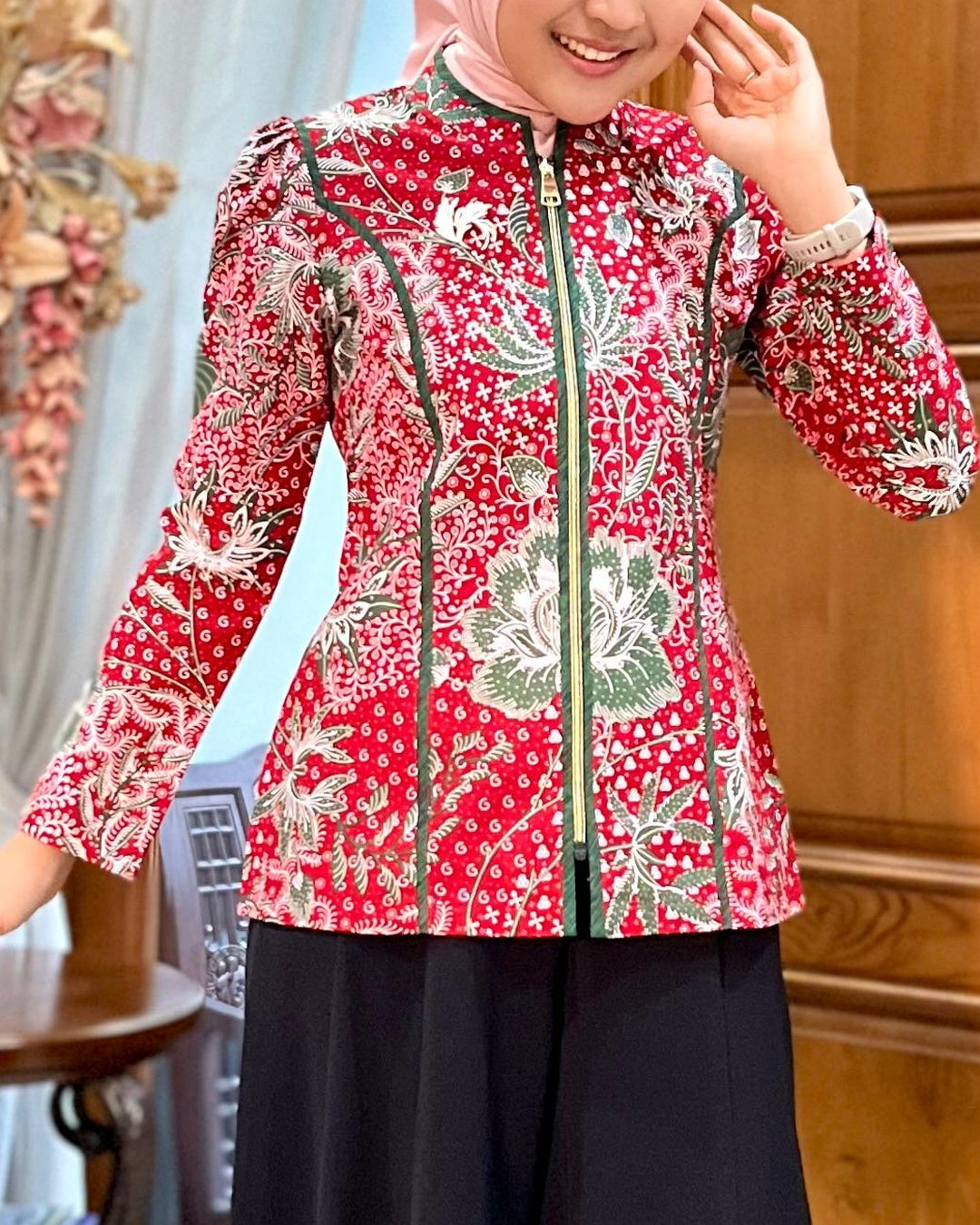 Sarimbit Signature Elegance Kemeja & Tunik Royal Navy - Tampilan 4:5 Foto 3