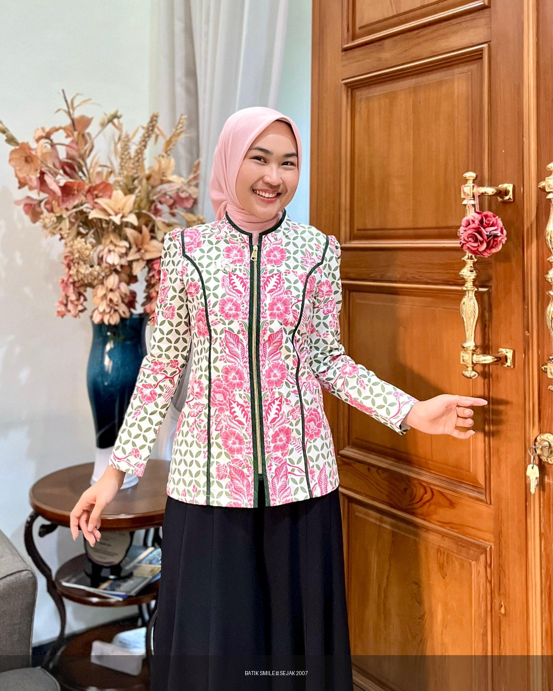 Sarimbit Kondangan Gamis & Kemeja Furing Maroon Gold - Tampilan 4:5 Foto 5