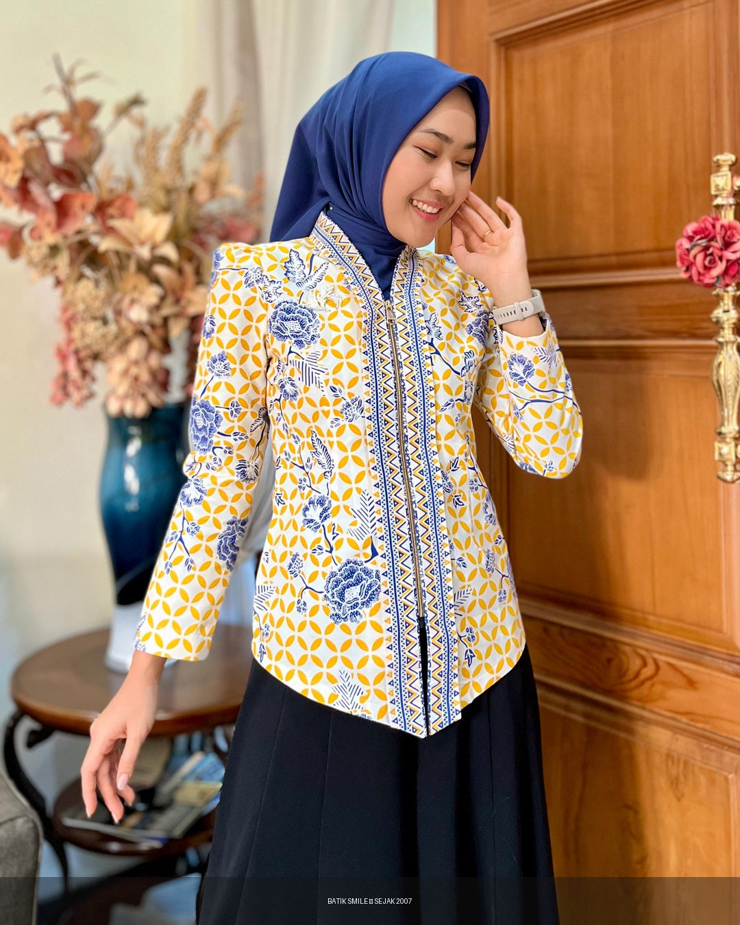 Blangkon Klasik Semarang & Bros Kebaya Etnik Set - Tampilan 4:5 Foto 5